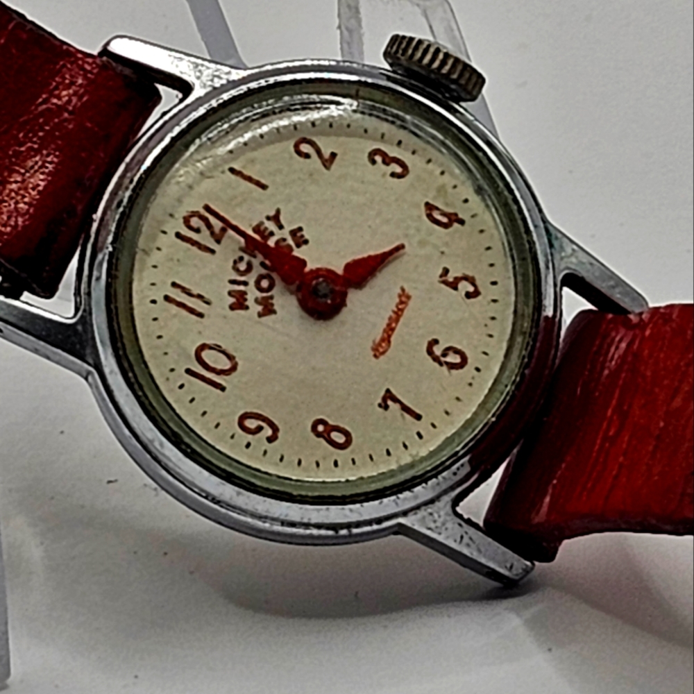 Vintage Ingersoll 1960's Disney Mickey Mouse Child's Wristwatch Running